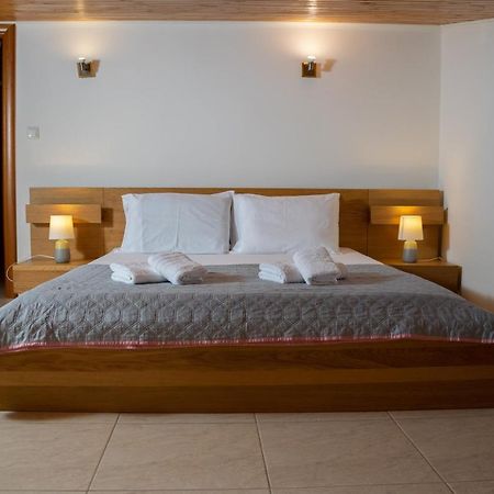 Seasthedayapartment Néa Péramos Екстериор снимка
