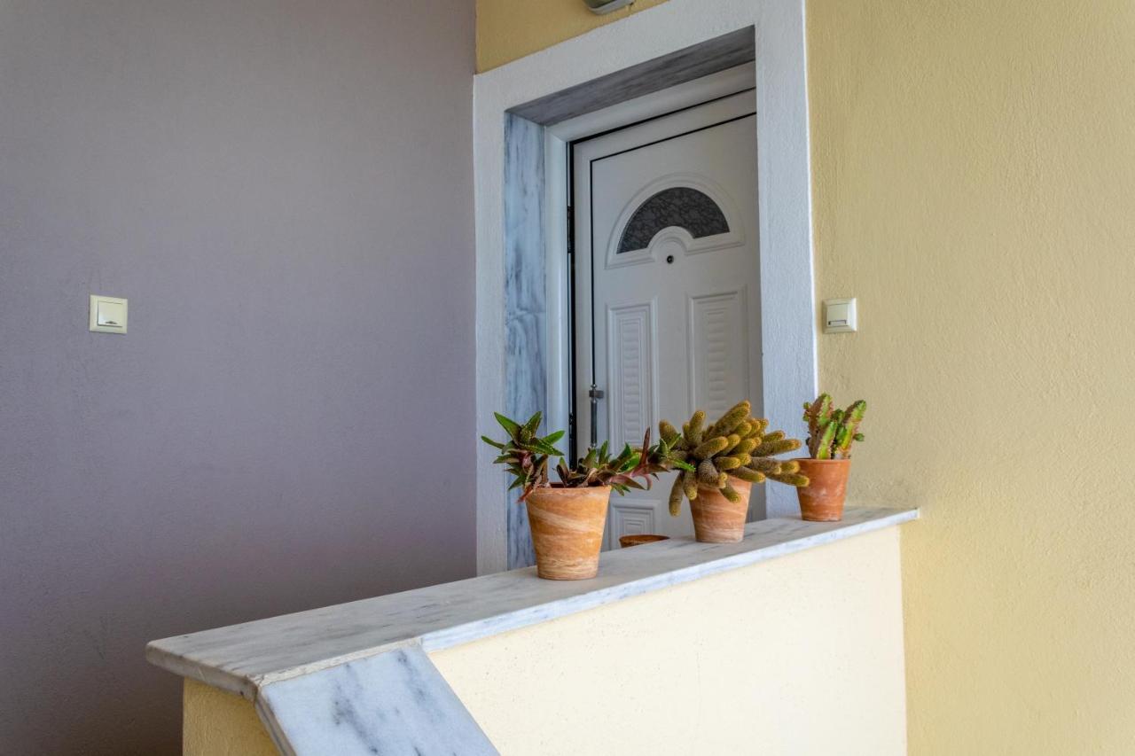 Seasthedayapartment Néa Péramos Екстериор снимка