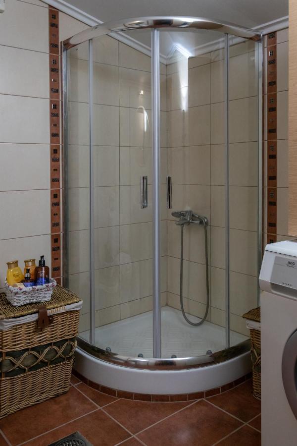 Seasthedayapartment Néa Péramos Екстериор снимка