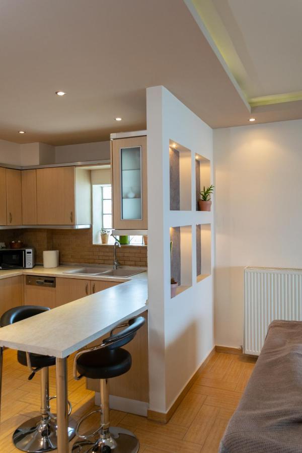 Seasthedayapartment Néa Péramos Екстериор снимка